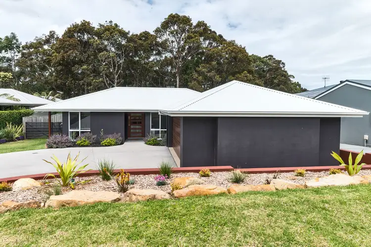 15 Wuru Drive, Burrill Lake NSW 2539