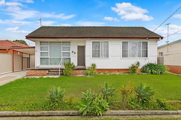 65 Dampier Boulevard, Killarney Vale NSW 2261