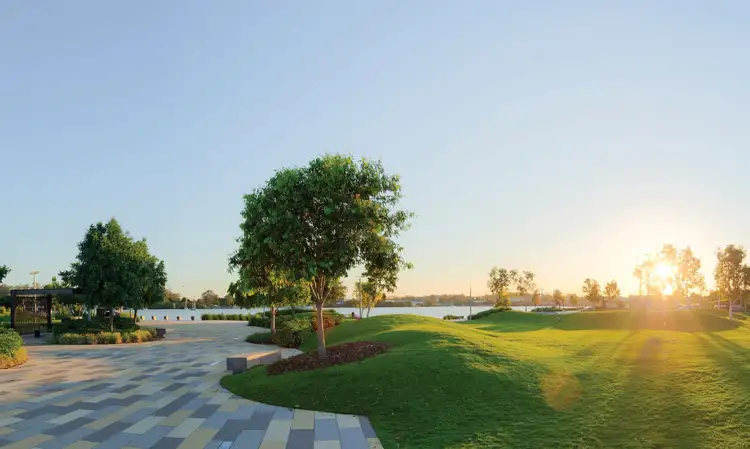 2102/118 Parkside Circuit, Hamilton QLD 4007