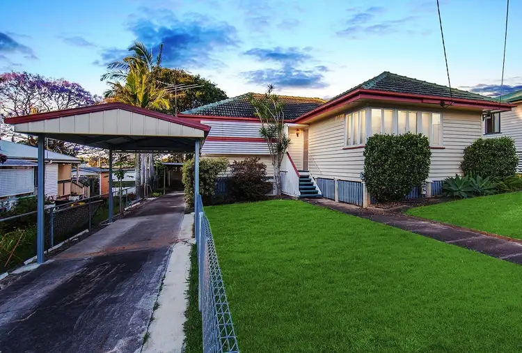 15 Kiama Street, Wavell Heights QLD 4012