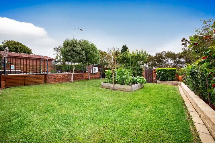7 Byron Place, Illawong NSW 2234