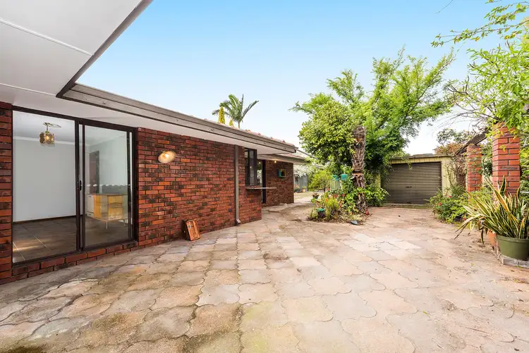 Sixth view of Homely house listing, 9 Turo Close, Willetton WA 6155