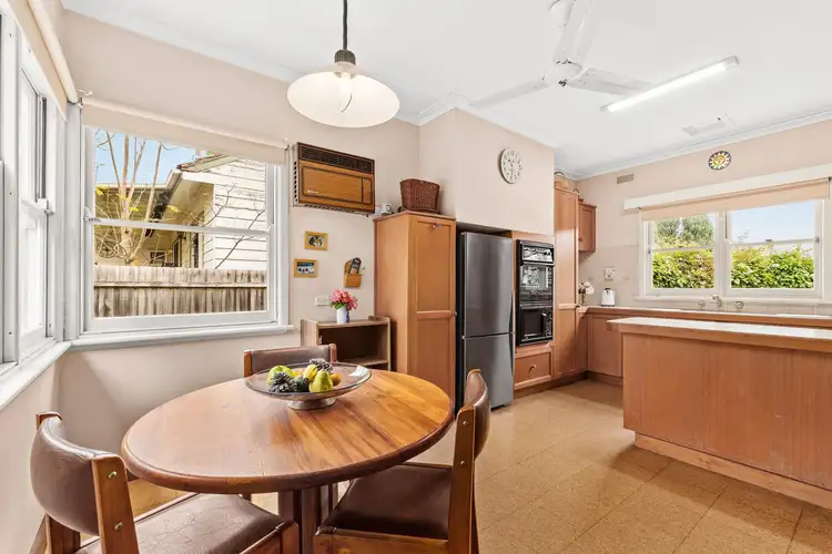 Sixth view of Homely house listing, 1/39 Strathallan Road, Macleod VIC 3085