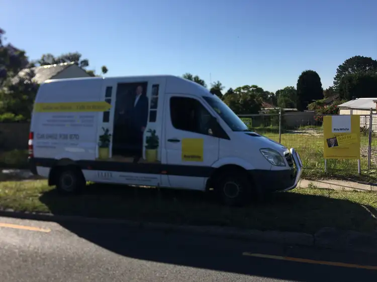 602 Warringah Road, Forestville NSW 2087