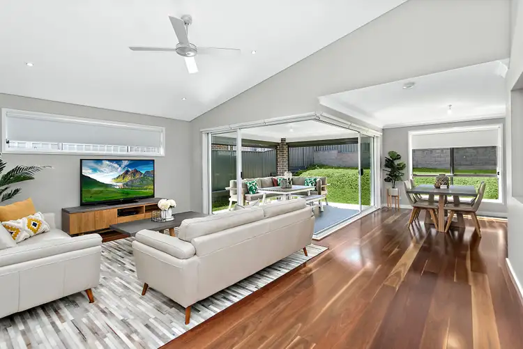 Fourth view of Homely house listing, 53 Elizabeth Circuit, Flinders NSW 2529