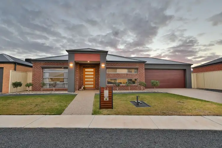 23 Palm Springs Drive, Mildura VIC 3500