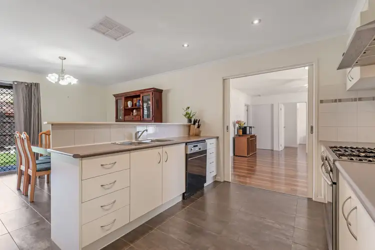 Fifth view of Homely house listing, 26 Longtown Court, Craigieburn VIC 3064