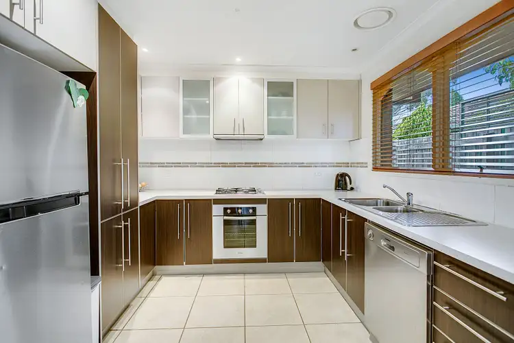 Second view of Homely house listing, 6 Illira Avenue, Frankston VIC 3199