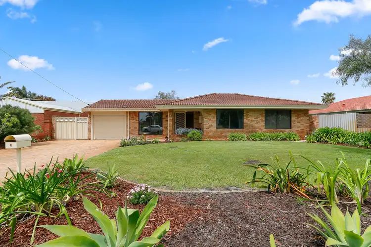8 Wheatley Place, Morley WA 6062