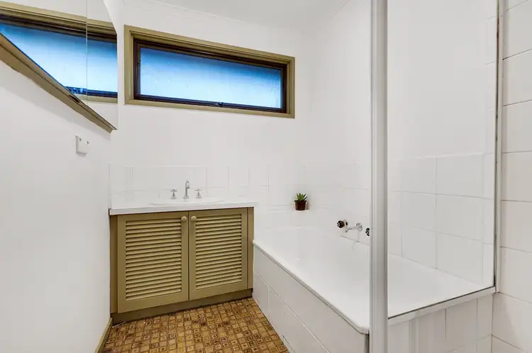 Fifth view of Homely house listing, 62 Dunsterville Crescent, Frankston VIC 3199