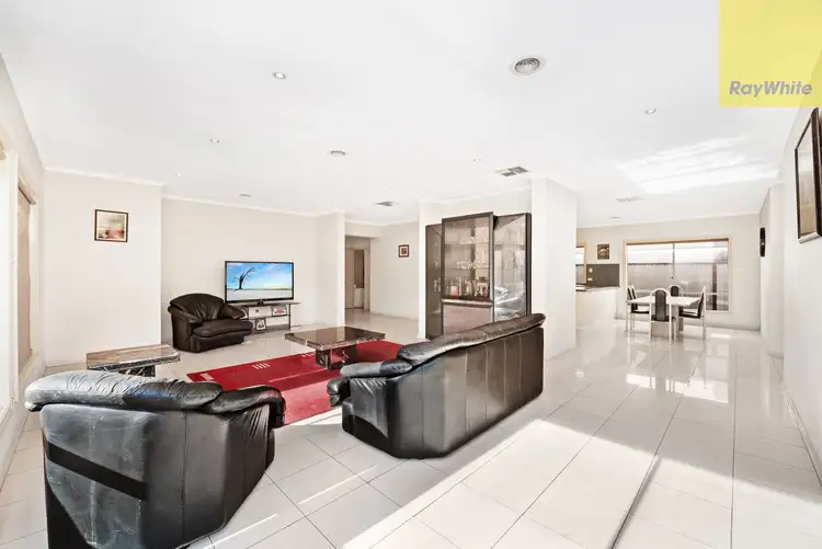 Sixth view of Homely house listing, 32 Tudor Rose Crescent, Sydenham VIC 3037