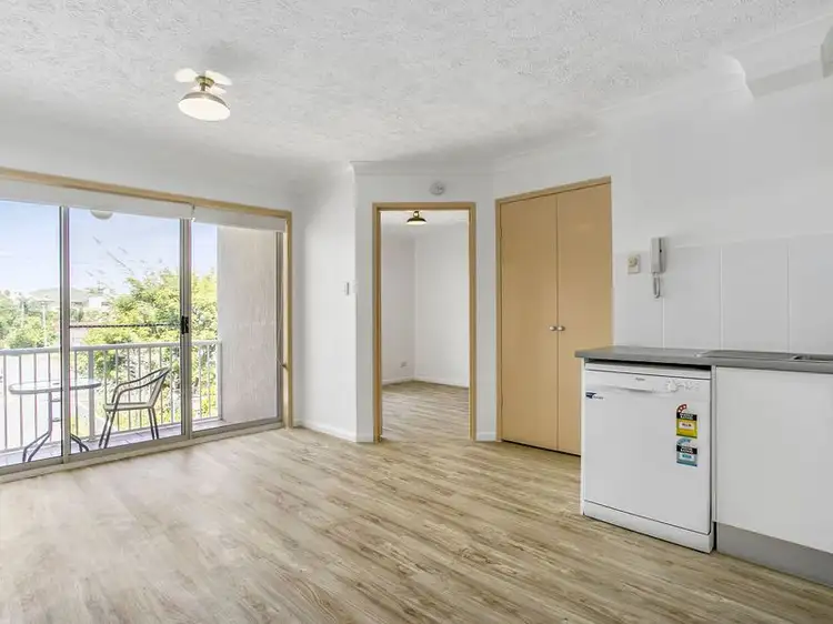 Third view of Homely unit listing, 16/7-9 Illawong Street, Chevron Island QLD 4217