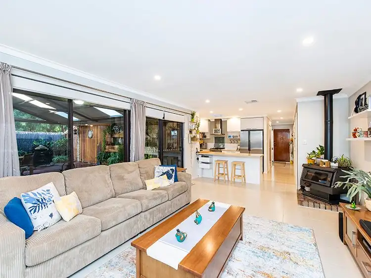 77 Seabrooke Avenue, Rockingham WA 6168