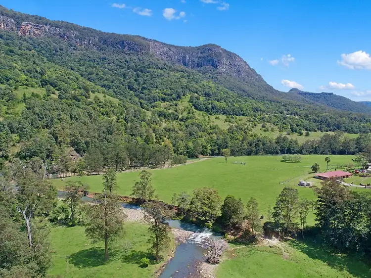 2956 Nerang Murwillumbah Road, Natural Bridge QLD 4211