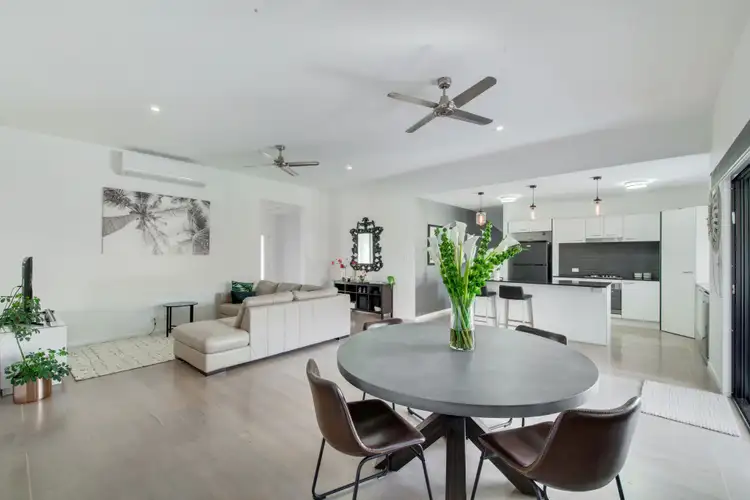 3 Robin Place, Forest Glen QLD 4556