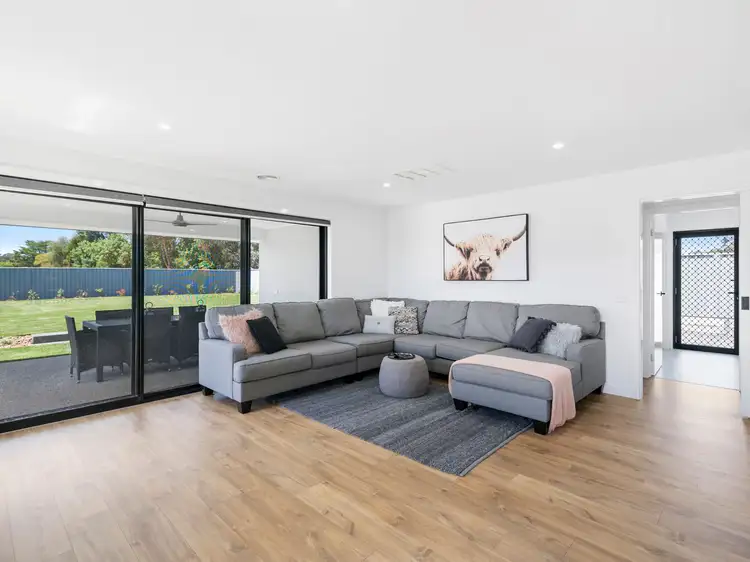 Sixth view of Homely house listing, 21 Senator Drive, Benalla VIC 3672
