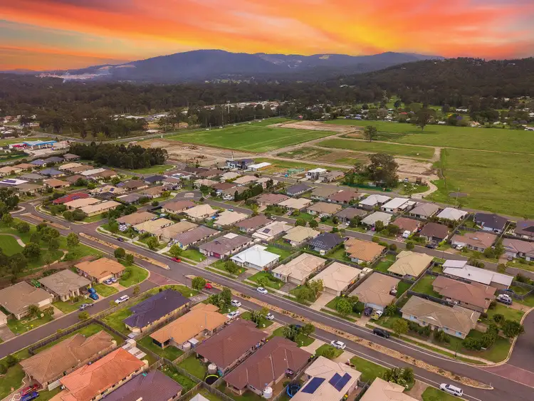 Fifth view of Homely house listing, 31 Sunridge Circuit, Bahrs Scrub QLD 4207