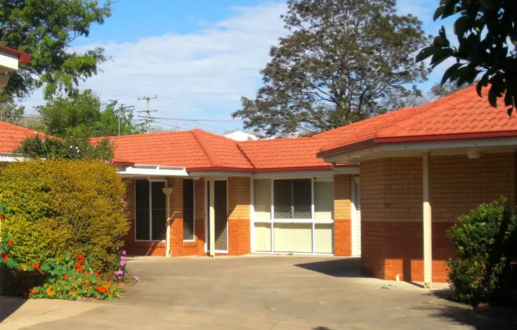 27 Norman Street, South Toowoomba QLD 4350