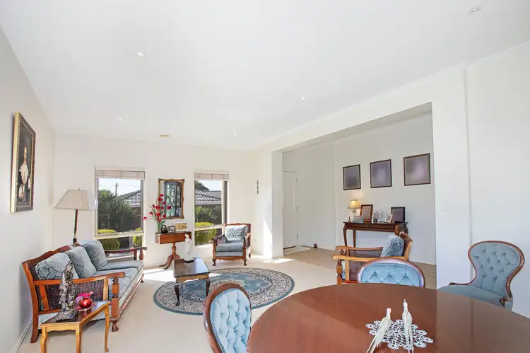 Fifth view of Homely unit listing, 1/153 Barrabool Road, Highton VIC 3216