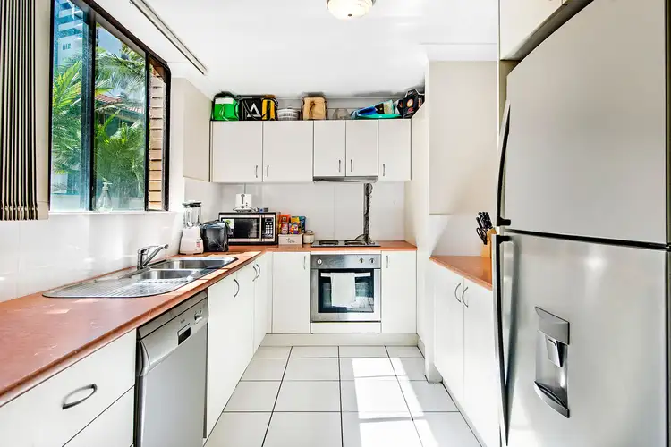 Fourth view of Homely apartment listing, 3/3 Jubilee Avenue, Broadbeach QLD 4218