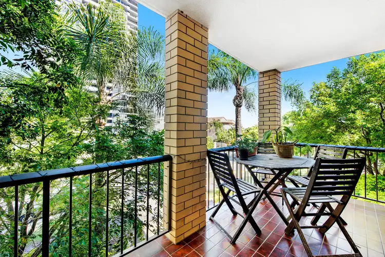 Seventh view of Homely apartment listing, 3/3 Jubilee Avenue, Broadbeach QLD 4218