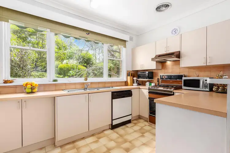 Fifth view of Homely house listing, 139 Bellevue Avenue, Rosanna VIC 3084
