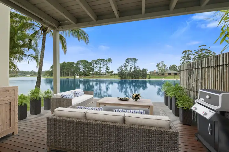 Main view of Homely townhouse listing, 17/2 Coolgardie Street, Elanora QLD 4221