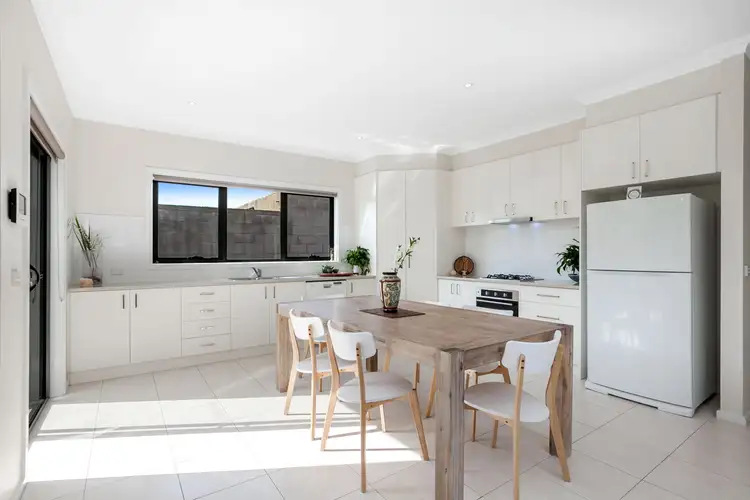 Fifth view of Homely house listing, 2/18 Maryborough Avenue, Kingsbury VIC 3083