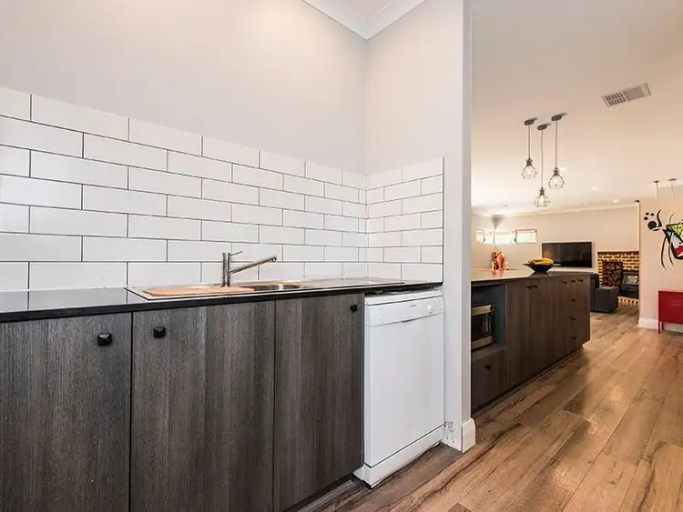 Sixth view of Homely house listing, 110 Guernsey Rise, Chittering WA 6084