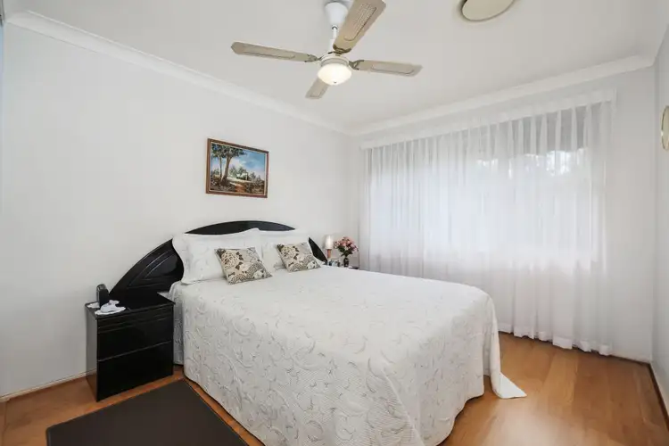 Fifth view of Homely house listing, 8 Wendy Drive, Point Clare NSW 2250