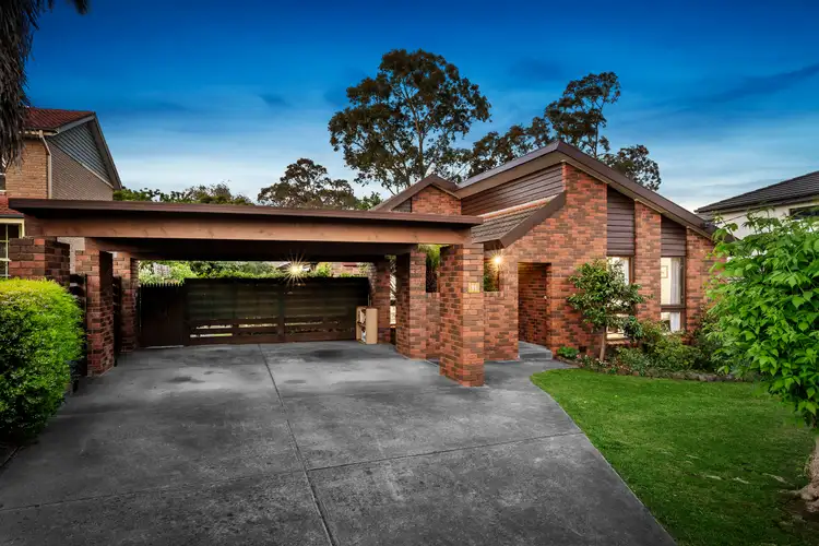 11 Verona Street, Vermont South VIC 3133