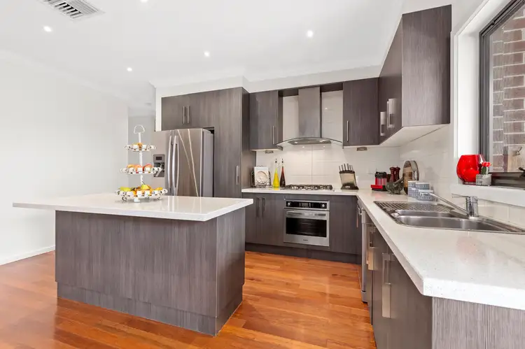 Second view of Homely house listing, 6 Taberer Court, Epping VIC 3076