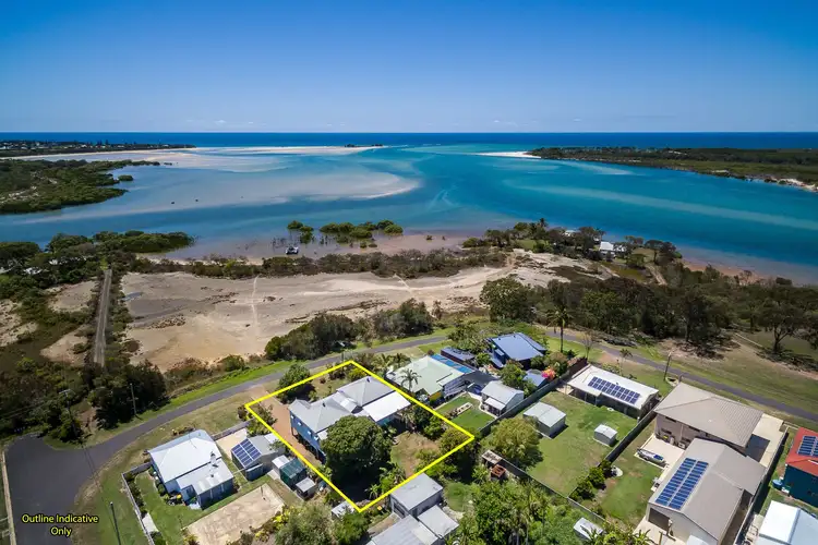 5 Biggs Street, Elliott Heads QLD 4670