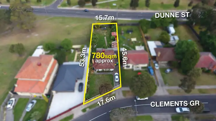 16 Clements Grove, Reservoir VIC 3073
