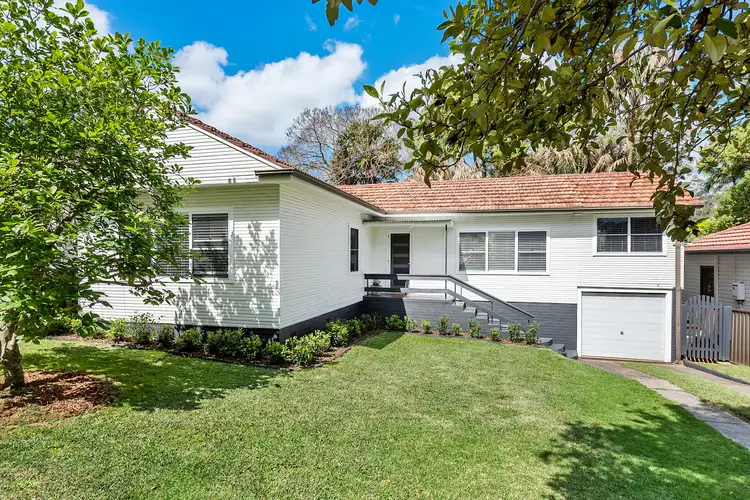 27 Unwin Road, Waitara NSW 2077