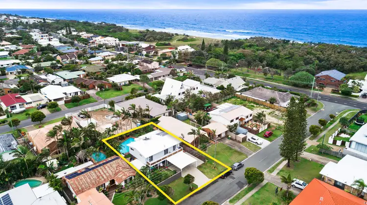 9 Currawan Street, Warana QLD 4575