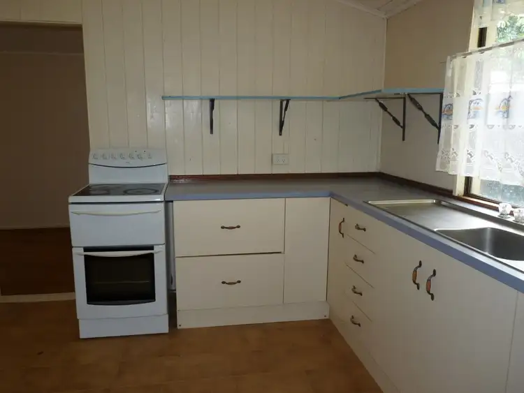 Sixth view of Homely house listing, 32 Barlee Street, St George QLD 4487