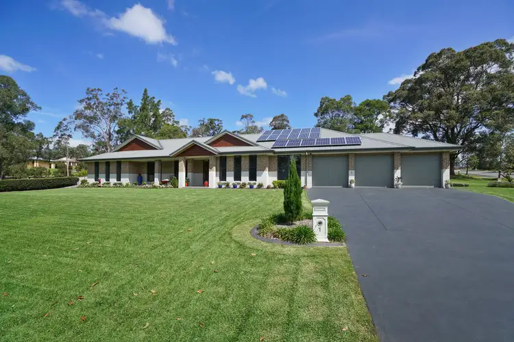 1 Greendale Drive, Cooranbong NSW 2265