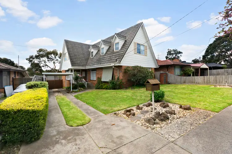 13 Adrian Street, Chadstone VIC 3148