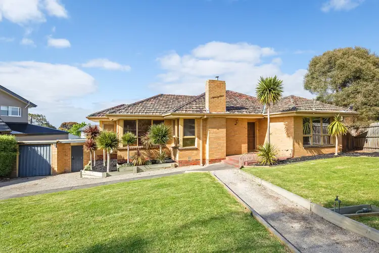 23 Lorraine Parade, Viewbank VIC 3084