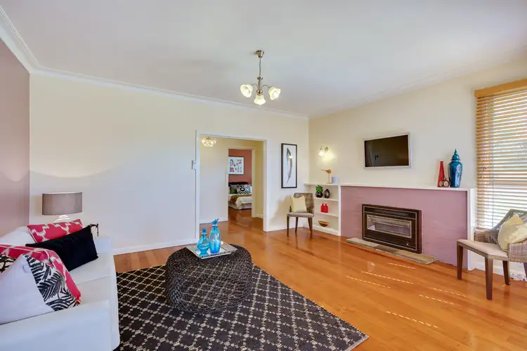 Fifth view of Homely house listing, 23 Lorraine Parade, Viewbank VIC 3084