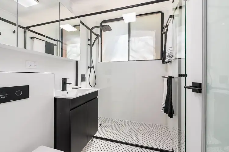 Third view of Homely unit listing, 2/27 James Street, Enmore NSW 2042