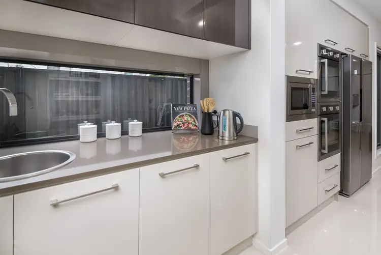 Fifth view of Homely house listing, 21 Oasis Crescent, Kuraby QLD 4112