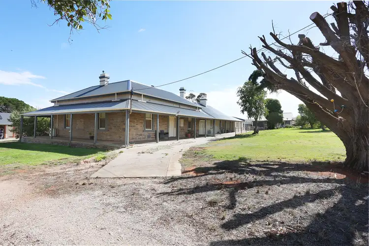 16 Tregony Street, Burra SA 5417