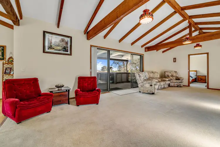 Third view of Homely house listing, 8 North Place, Charnwood ACT 2615