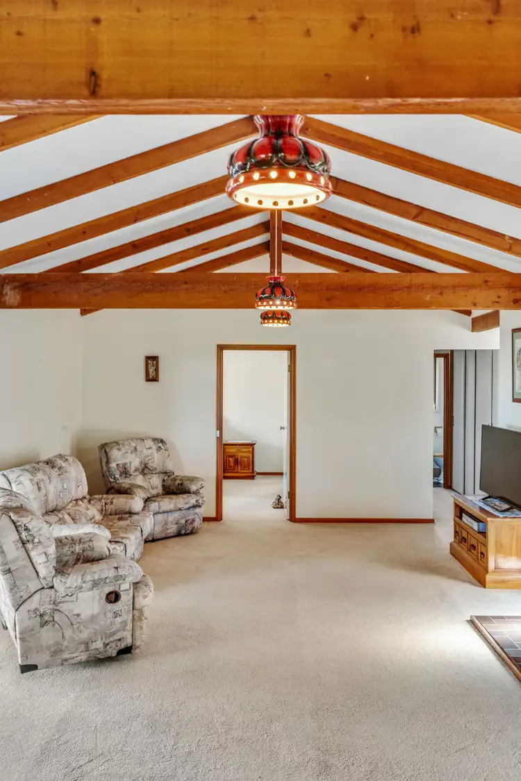 Fifth view of Homely house listing, 8 North Place, Charnwood ACT 2615