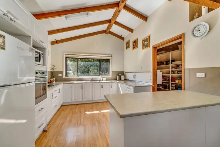 Sixth view of Homely house listing, 8 North Place, Charnwood ACT 2615