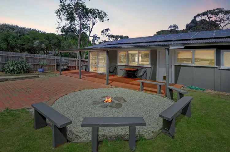 20 Fenton Avenue, Rosebud VIC 3939