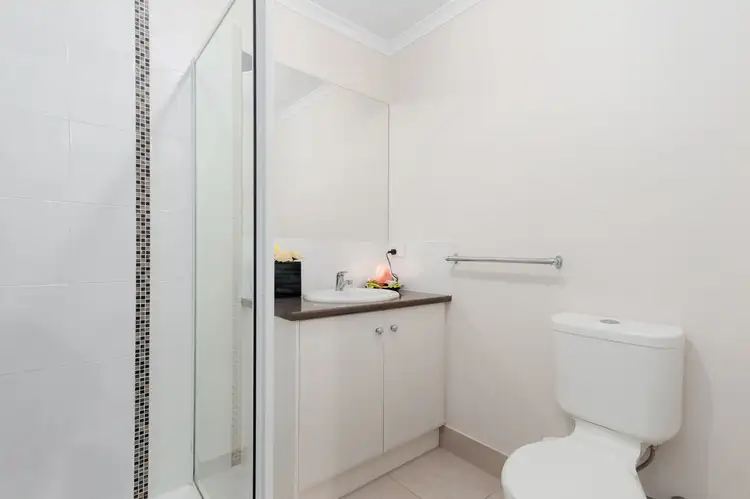Fourth view of Homely unit listing, 1/7 Jamieson Court, Pakenham VIC 3810