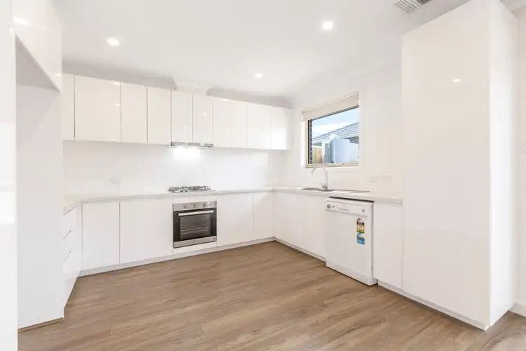 Second view of Homely townhouse listing, 2/28 Woodbine Grove, Chelsea VIC 3196